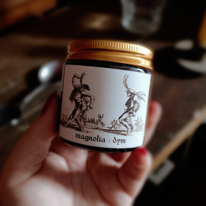 Magnolia&Dym – świeca sojowa